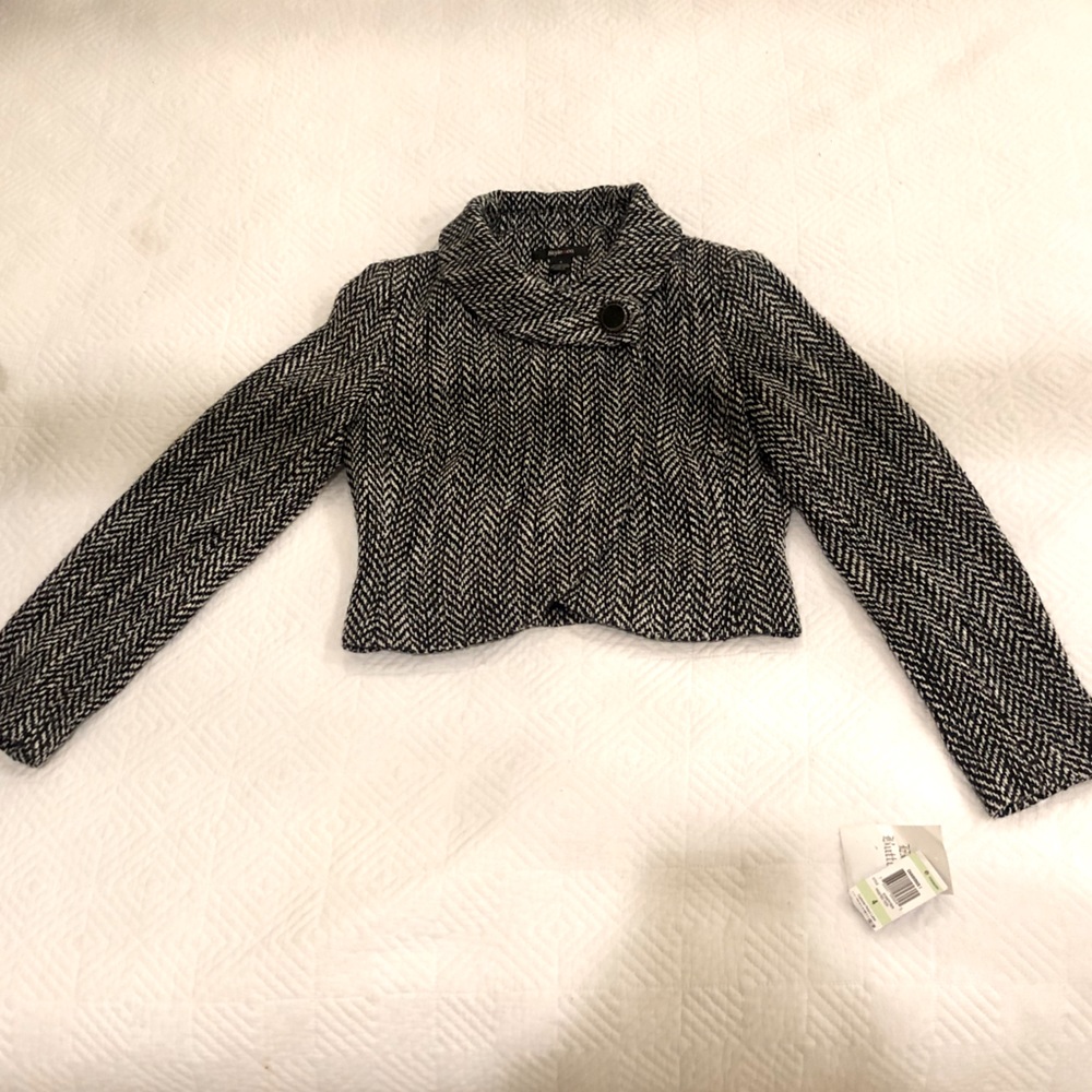 NWT Style & Co. Black and White Cropped Coat Sz 4